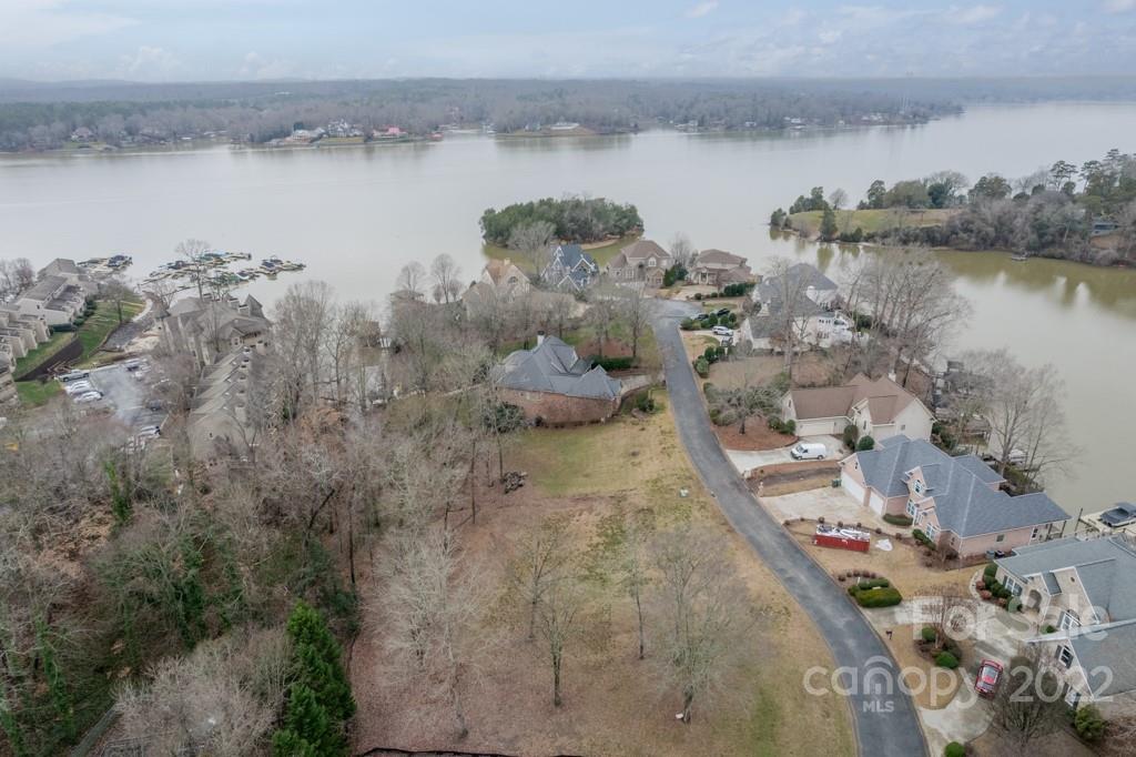 14007 Point Lookout Road Charlotte, NC 28278 - Photo 11 of 19 a view of lake