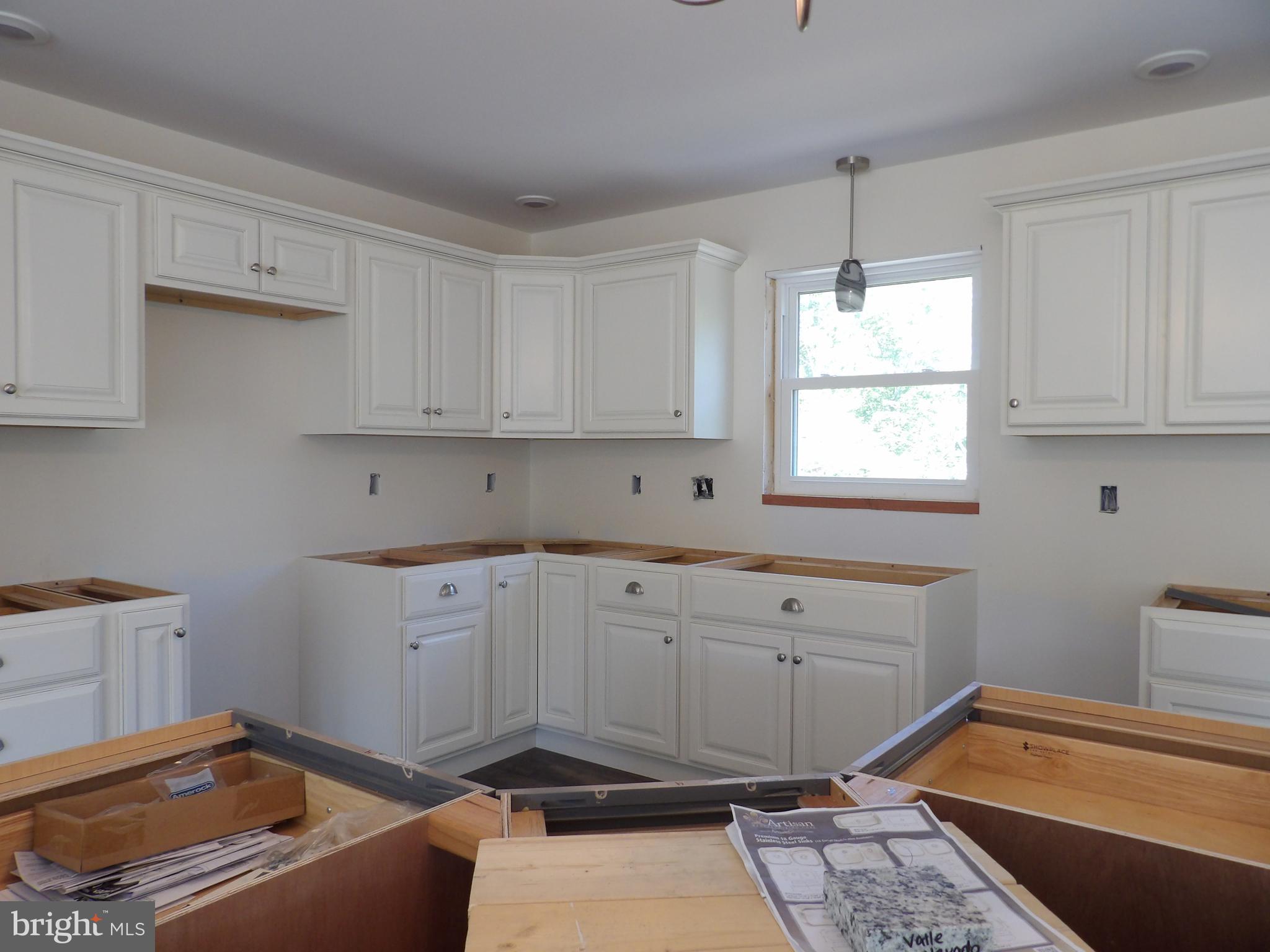 27 Long Stretch Road Pine Grove, PA 17963 - Photo 4 of 34 Granite counter tops to be install soon.