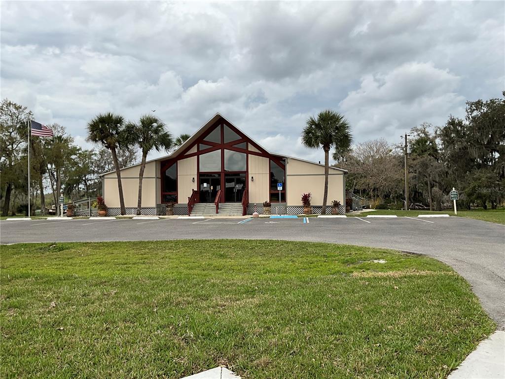 116 Traders Cove Boulevard DeBary, FL 32713 - Photo 51 of 60 a view of a house with swimming pool and a yard
