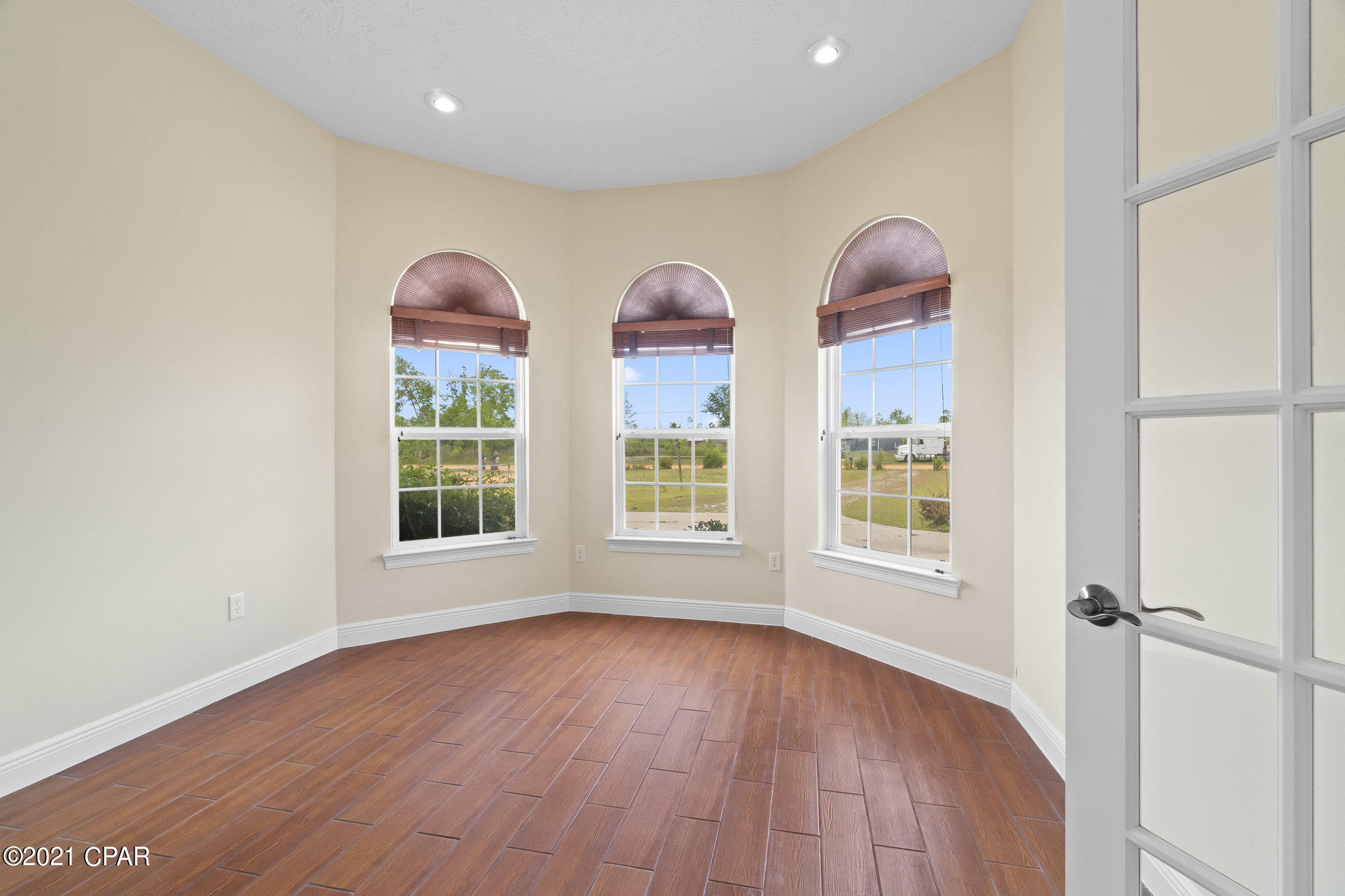 7010 Greenfield Road Youngstown, FL 32466 - Photo 3 of 34 Gallery Image 3