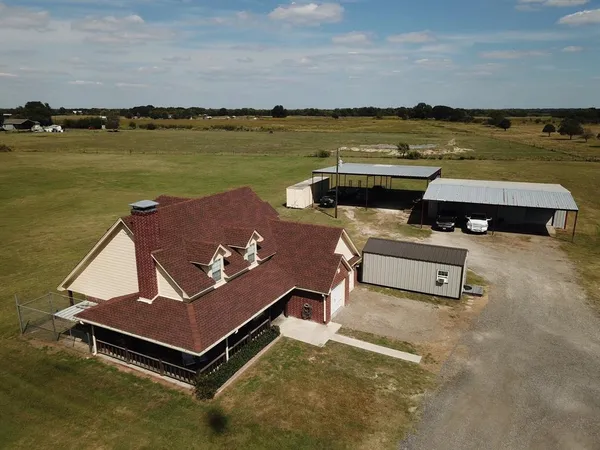 $669,000 | 1482 Farm To Market Road 667, Purdon, TX 76679