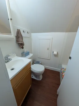 $1,495 | 73 A Highland Street, Plymouth, NH 03264