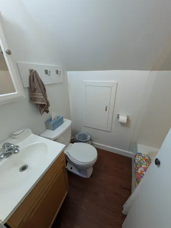 $1,495 | 73 A Highland Street, Plymouth, NH 03264