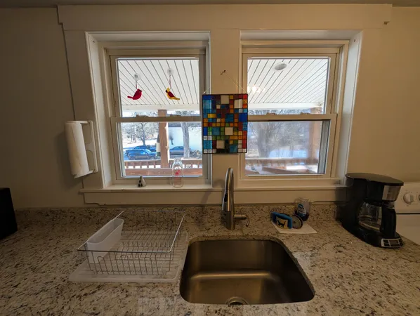 $1,495 | 73 A Highland Street, Plymouth, NH 03264