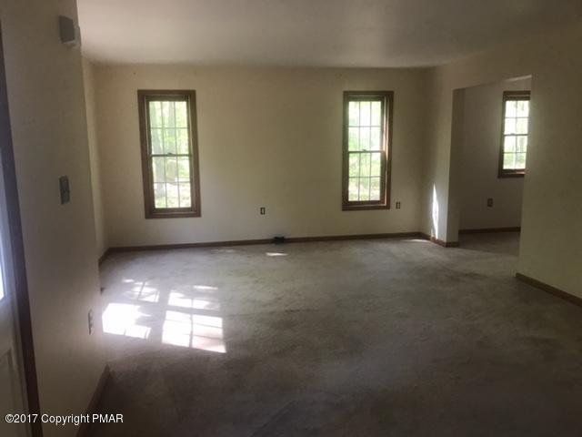 785 Dancing Ridge Road East Stroudsburg, PA 18302 - Photo 5 of 14 IMG_7908
