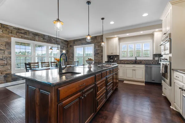 $839,000 | 251 Old Shelbyville Highway, Tullahoma, TN 37388