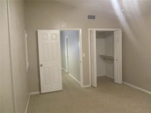 $2,150 | 1120 Southwest 19th Place, Gainesville, FL 32601