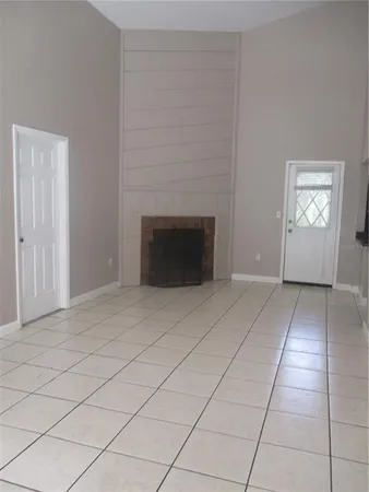 $2,150 | 1120 Southwest 19th Place, Gainesville, FL 32601