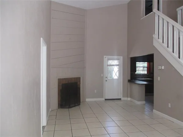 $2,150 | 1120 Southwest 19th Place, Gainesville, FL 32601
