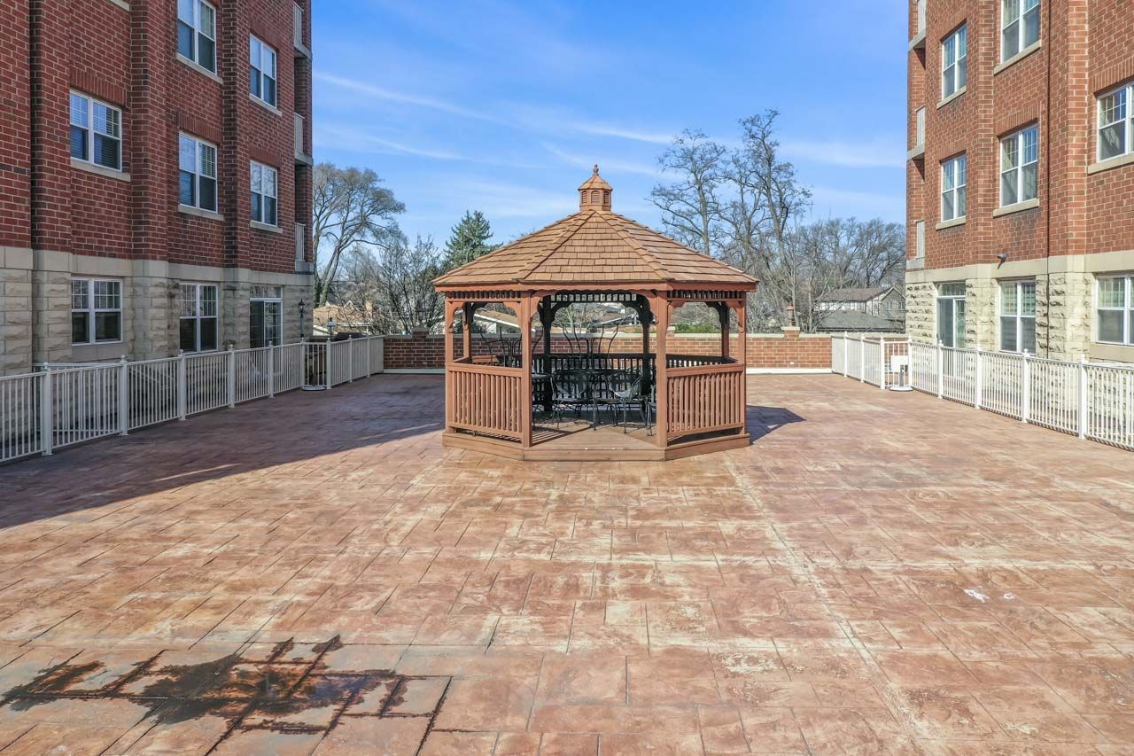 1 Itasca Place, Unit 111 Addison, IL 60143 - Photo 20 of 26