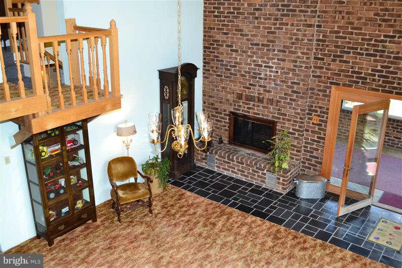 15020 Hicksville Road Clear Spring, MD 21722 - Photo 5 of 30 GREAT ROOM