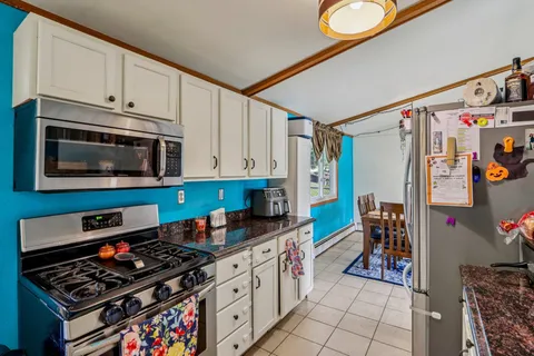 $270,000 | 1526 Manor Drive, Janesville, WI 53548