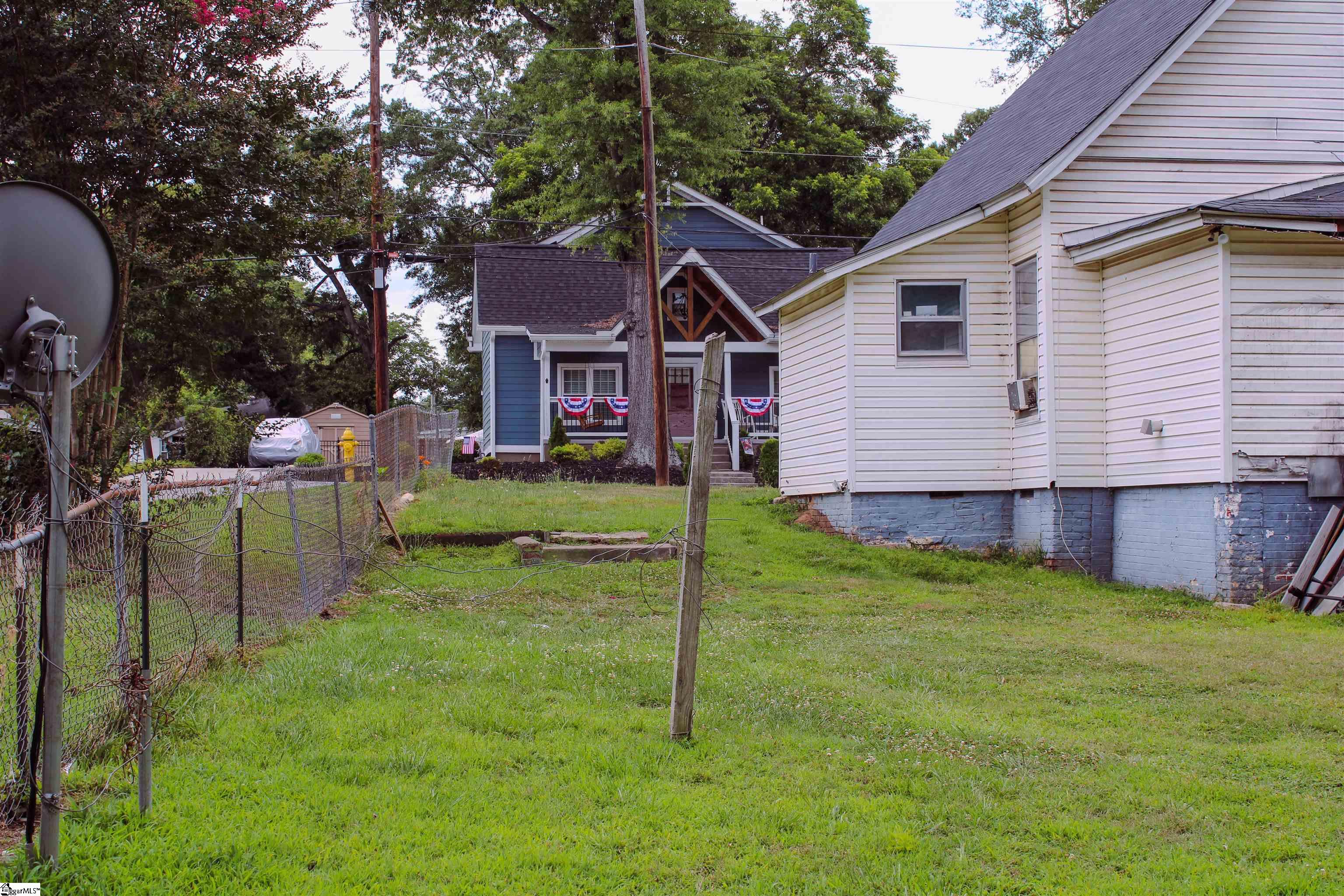 517 Trade Street Greer, SC 29651 - Photo 8 of 8