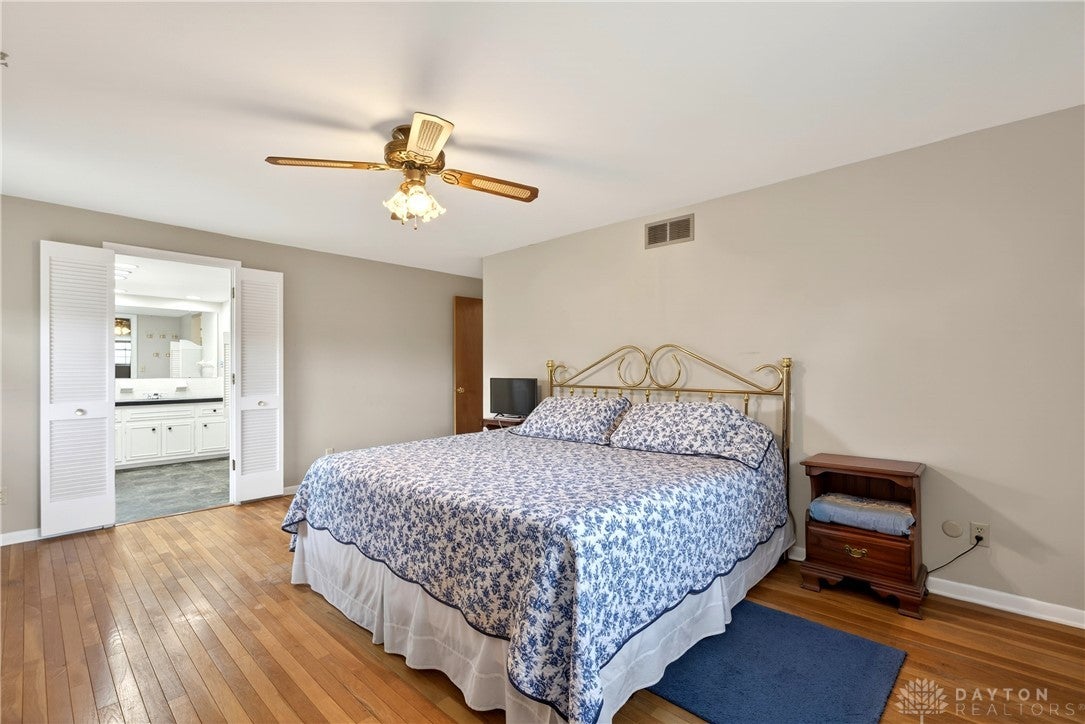 1547 Ambridge Road Centerville, OH 45459 - Photo 32 of 79 Gallery Image 32