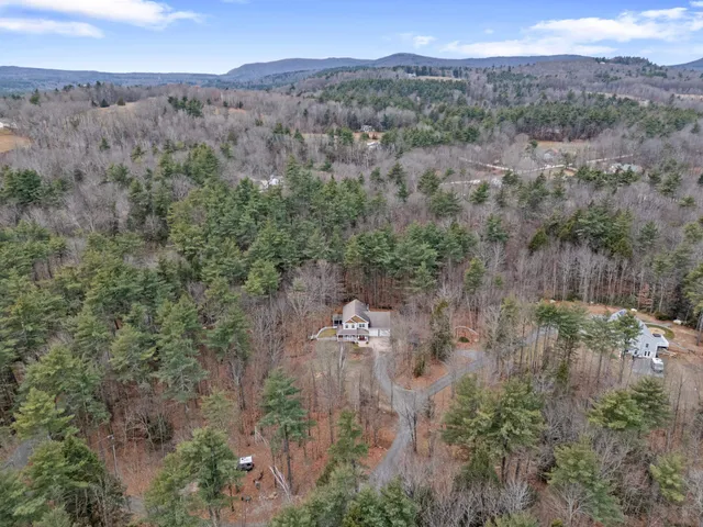 $695,000 | 11 Summit Way, Wilton, NH 03086