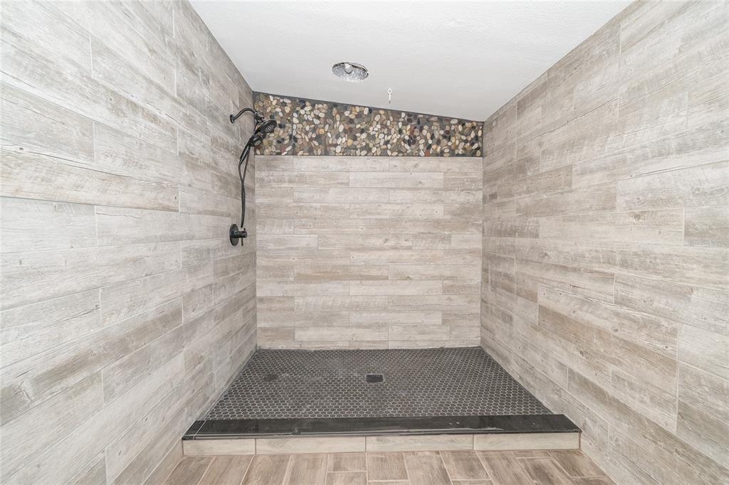 8540 Boyt Road Zephyrhills, FL 33540 - Photo 21 of 76