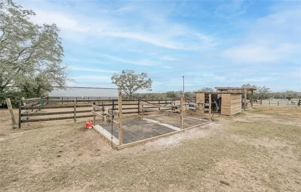 $3,500 | 8540 Boyt Road, Zephyrhills, FL 33540
