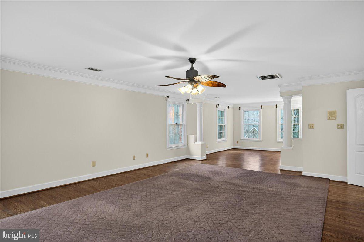 6612 Colchester Road Clifton, VA 20124 - Photo 33 of 93 Expansive Primary Suite with sitting room