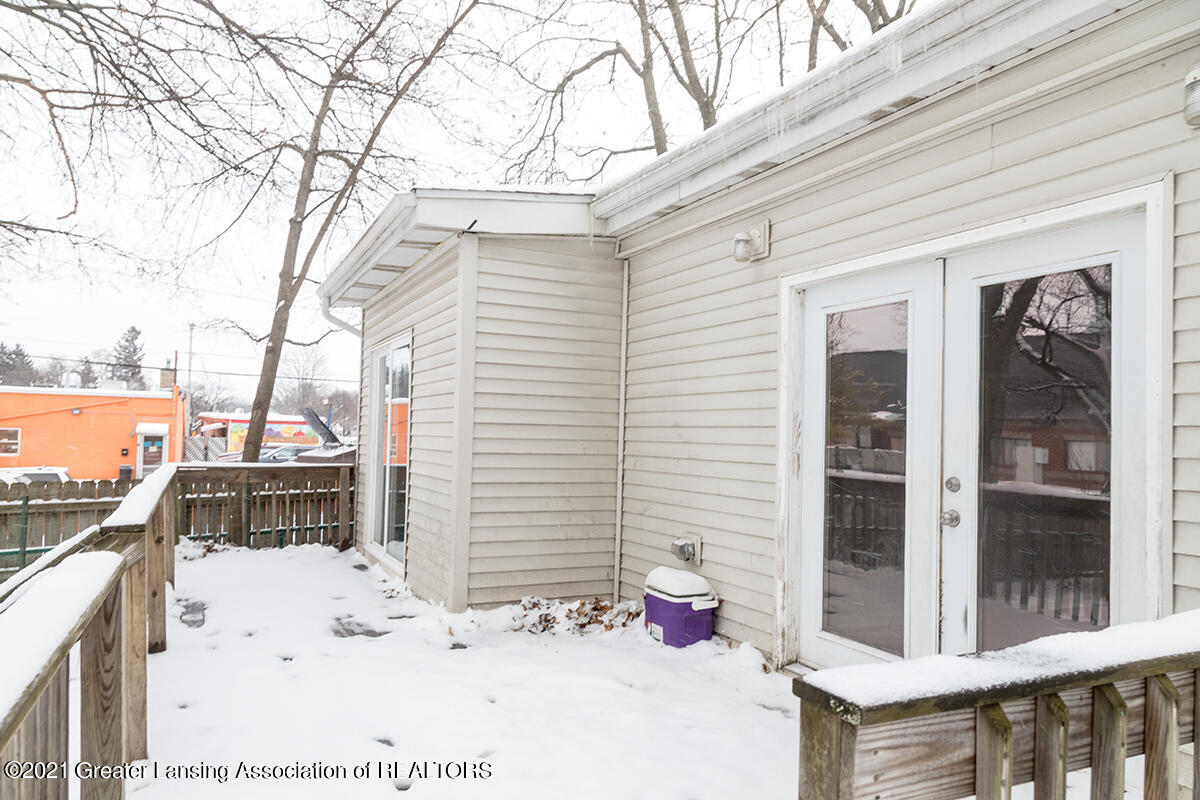 401 Riley Street Lansing, MI 48910 - Photo 4 of 30 c5dm3444