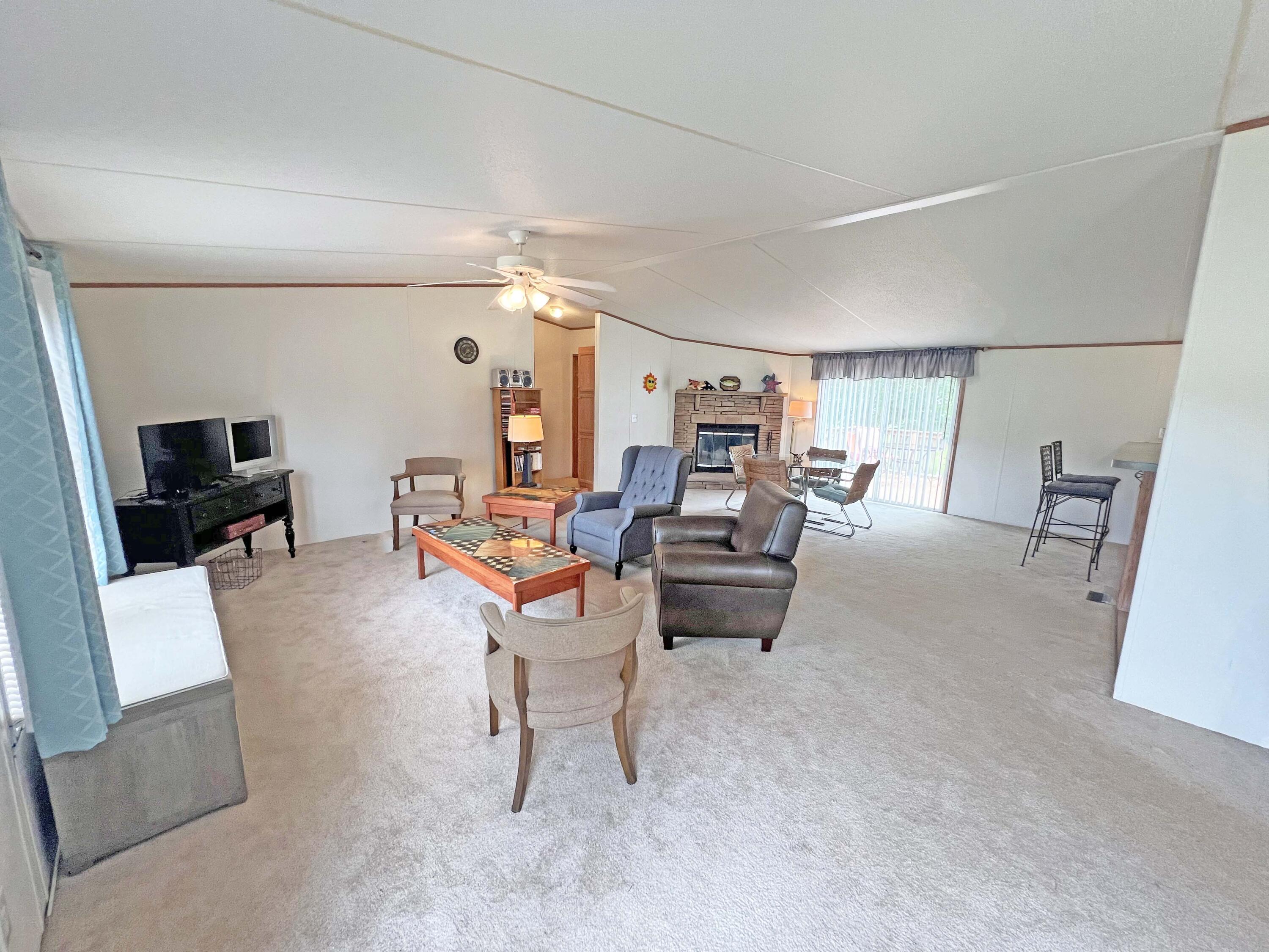 1156 West A. Gamble Road Manning, SC 29102 - Photo 21 of 51 22