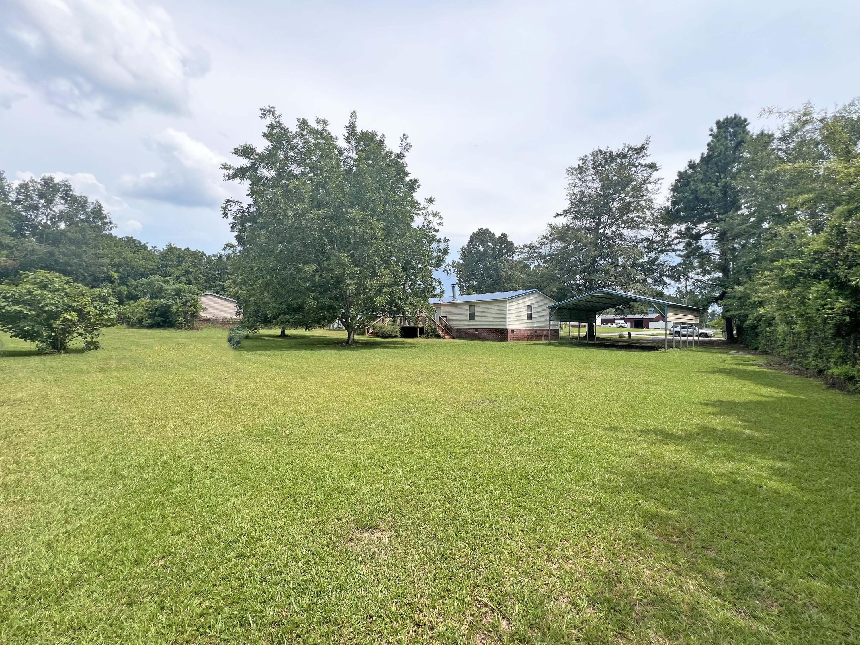 1156 West A. Gamble Road Manning, SC 29102 - Photo 10 of 51 10