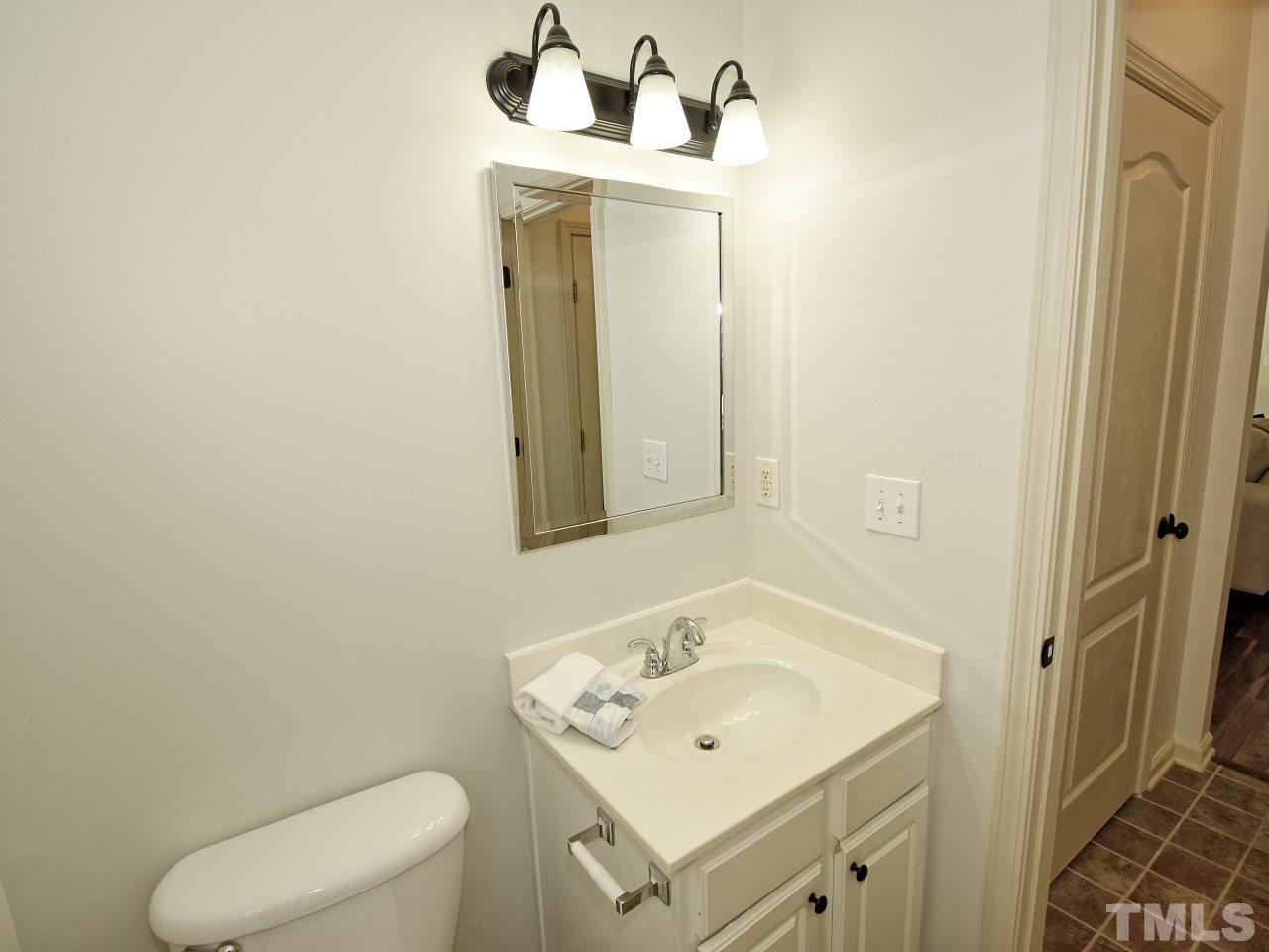 205 Grassy Point Road Apex, NC 27502 - Photo 10 of 30 Gallery Image 10