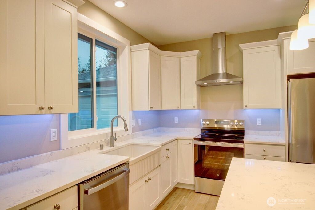 8583 Trillium Lane Concrete, WA 98237 - Photo 15 of 34