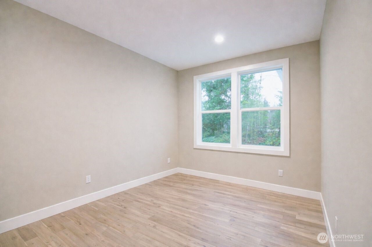 8583 Trillium Lane Concrete, WA 98237 - Photo 32 of 34