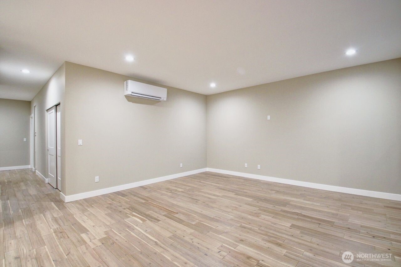 8583 Trillium Lane Concrete, WA 98237 - Photo 5 of 34