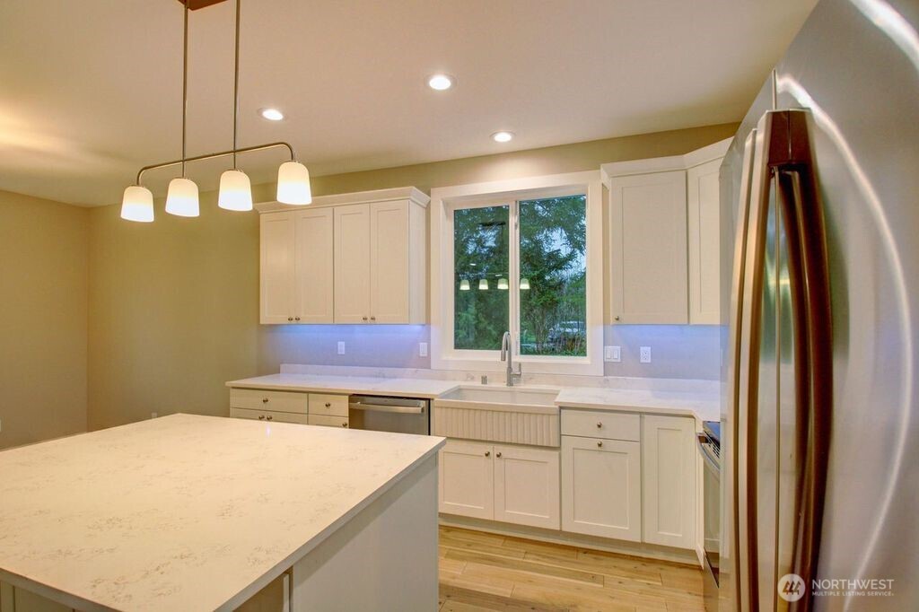 8583 Trillium Lane Concrete, WA 98237 - Photo 8 of 34