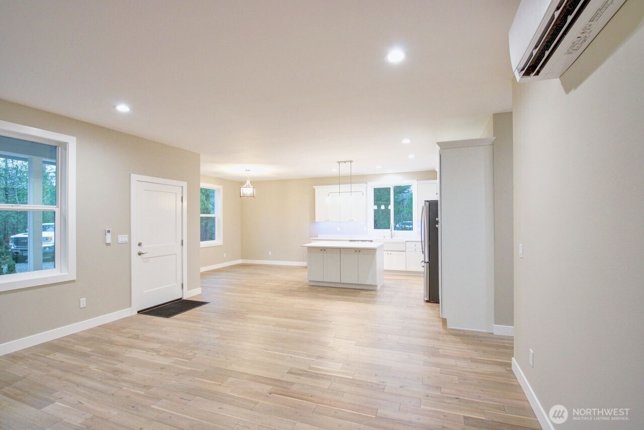 8583 Trillium Lane Concrete, WA 98237 - Photo 9 of 34