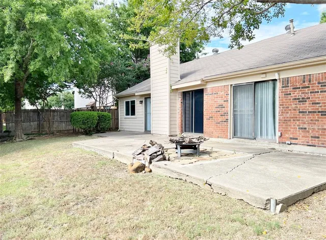 $1,995 | 5429 Gregory Drive, Flower Mound, TX 75028
