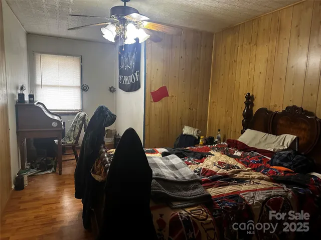 $75,000 | 321 Raccoon Branch Rd Green Mountain, Green Mountain, NC 28740