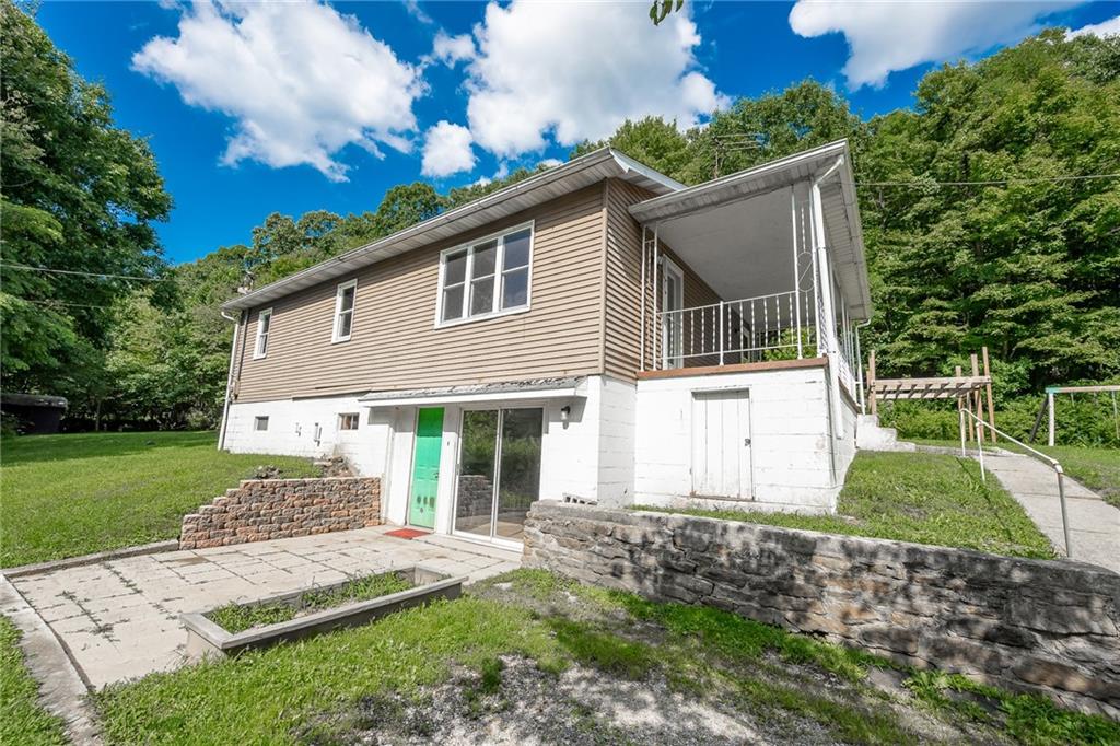 584 Pumphouse Road New Florence, PA 15944 - Photo 24 of 32 Gallery Image 24