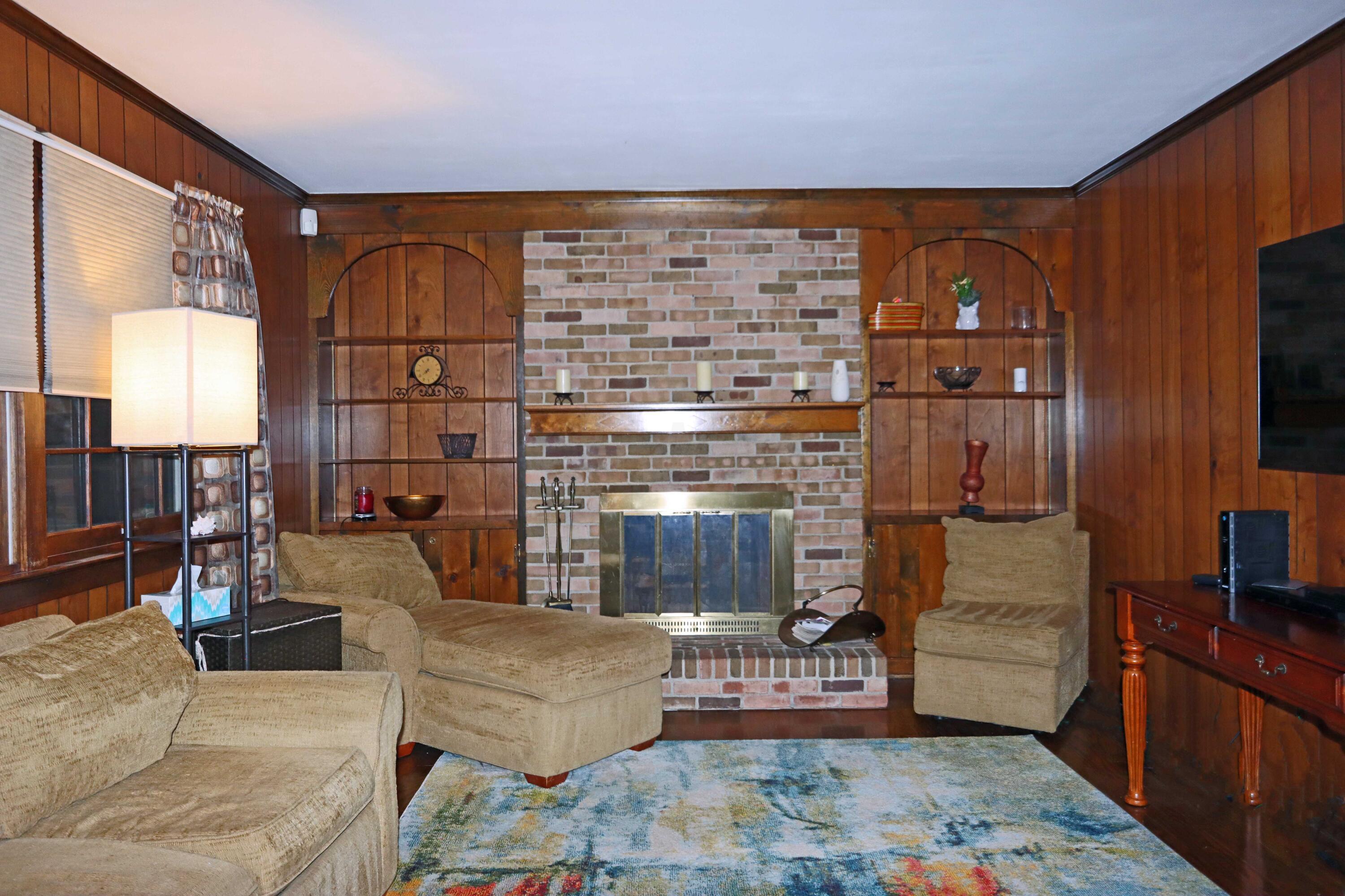 1705 Lynnhurst Road Columbus, OH 43229 - Photo 21 of 43 IMG_5891_edited-1