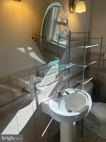 $3,700 | 3013 Nash Place Southeast, Washington, DC 20020