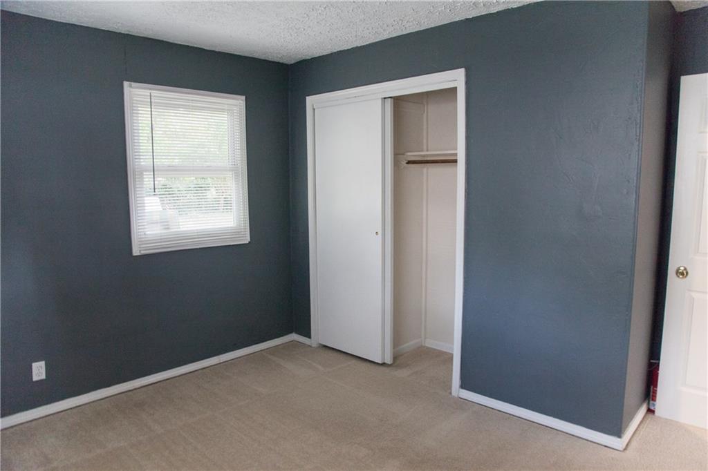 1916 Ruth Drive Indianapolis, IN 46240 - Photo 10 of 14 Gallery Image 10