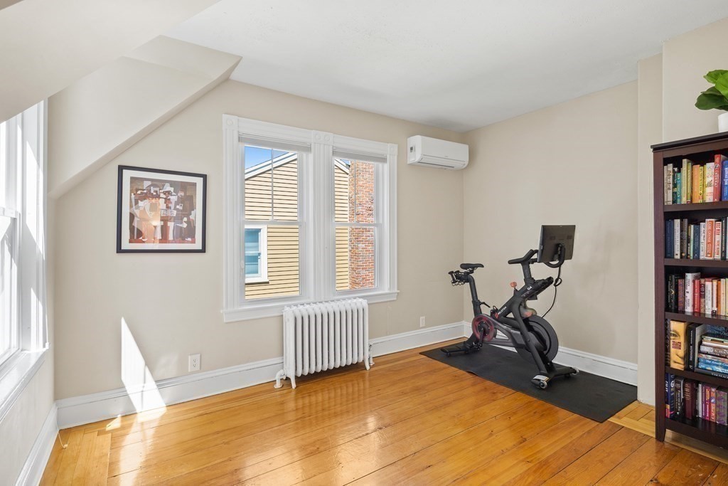 25 Staples Street Melrose, MA 02176 - Photo 18 of 40