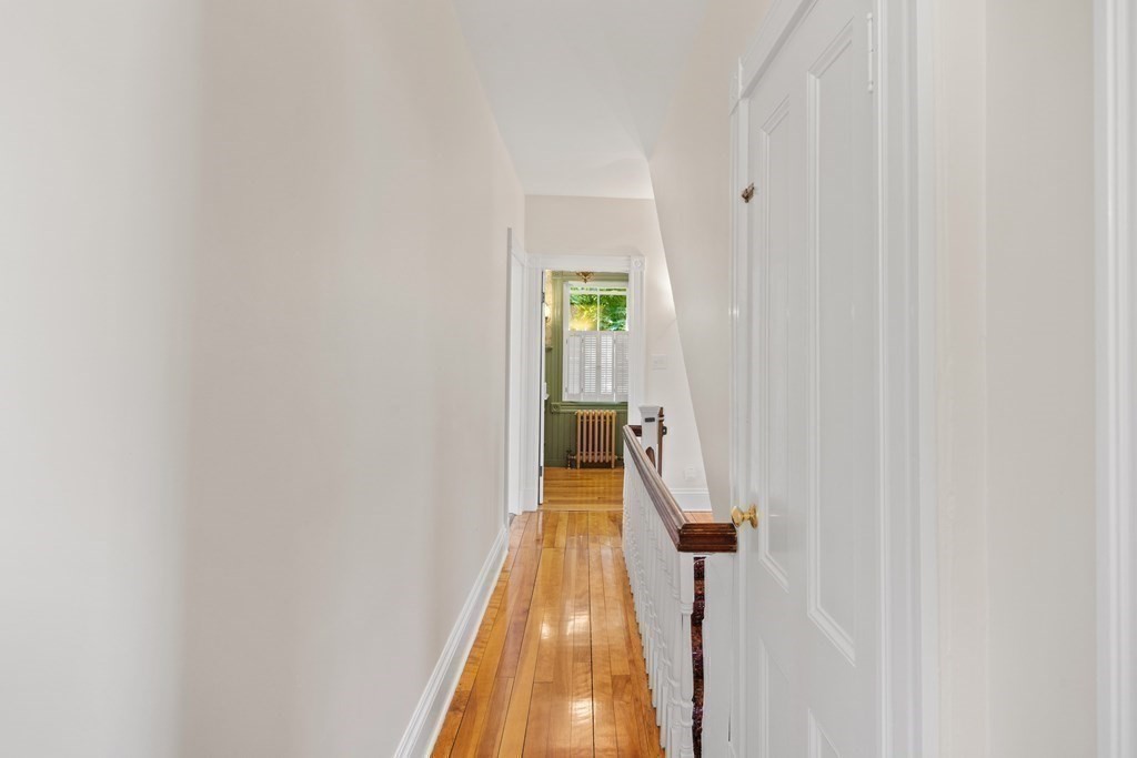 25 Staples Street Melrose, MA 02176 - Photo 28 of 40