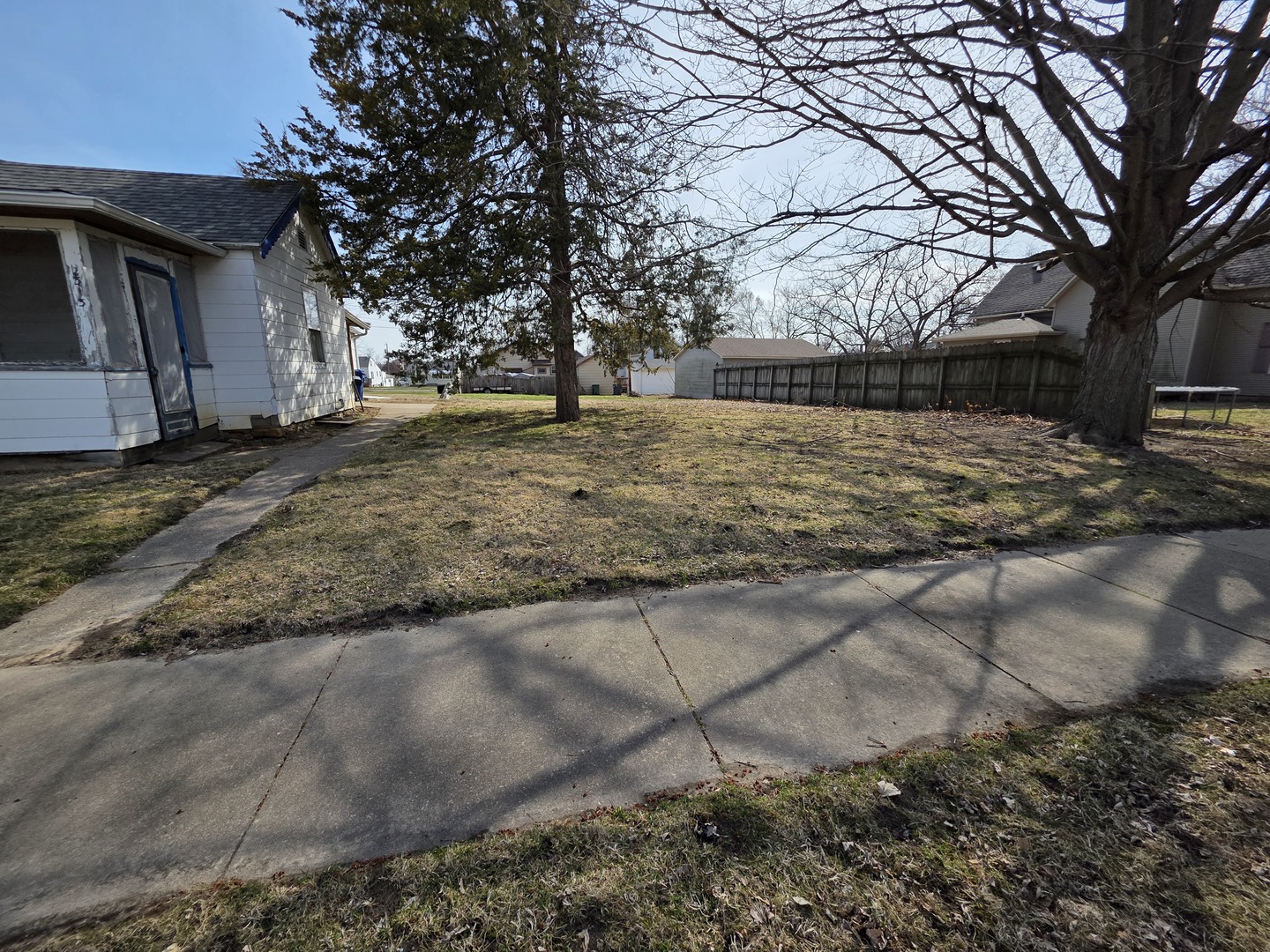 2313 North 7th Street Clinton, IA 52732 - Photo 3 of 26