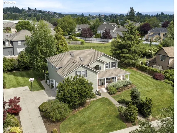 $1,099,000 | 1506 Northwest Beech Street, Camas, WA 98607