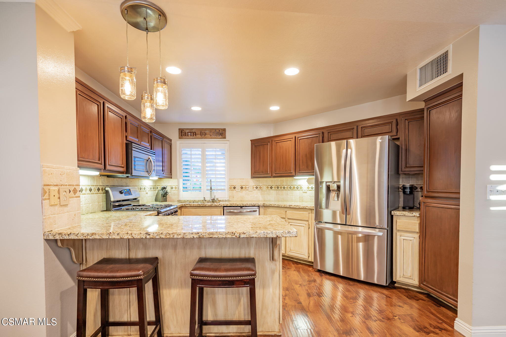 1741 Empty Saddle Road Simi Valley, CA 93063 - Photo 15 of 65 15-web-or-mls-DSC05869