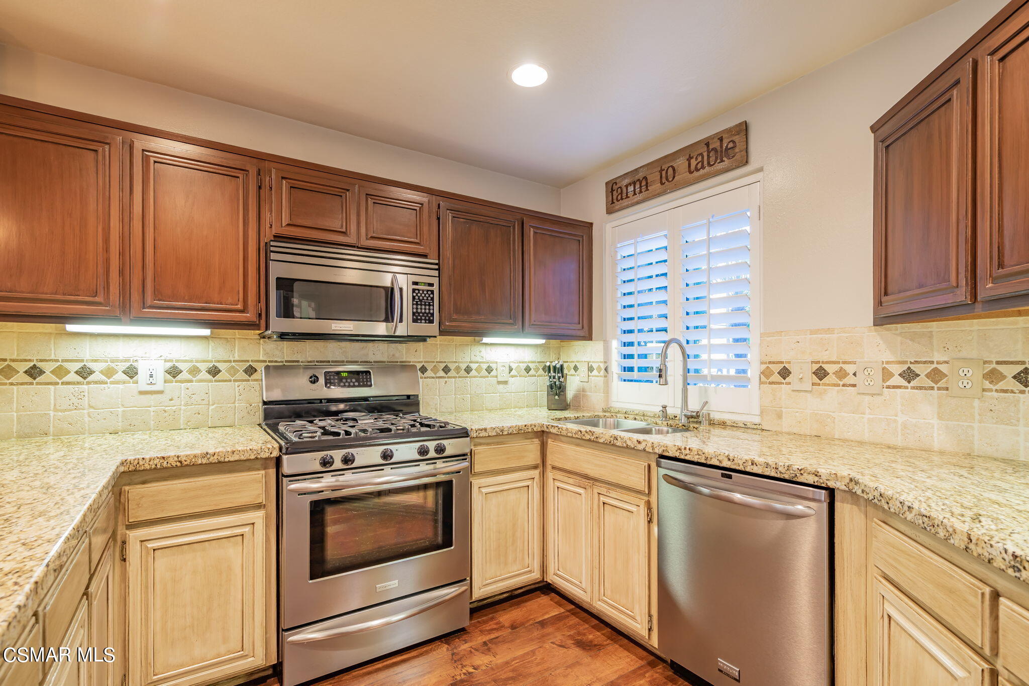 1741 Empty Saddle Road Simi Valley, CA 93063 - Photo 17 of 65 17-web-or-mls-DSC05871