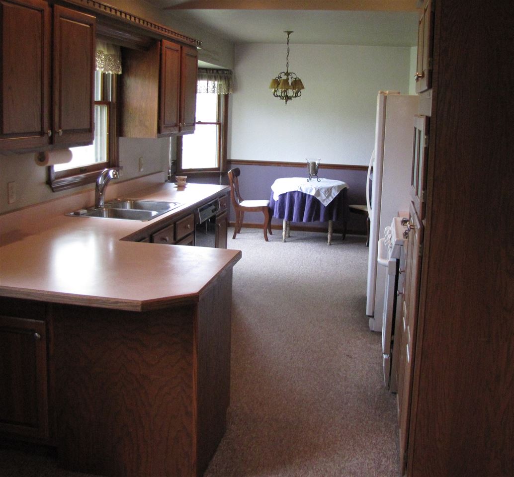 20799 Rivers Edge Drive Goshen, IN 46528 - Photo 3 of 29 Gallery Image 3