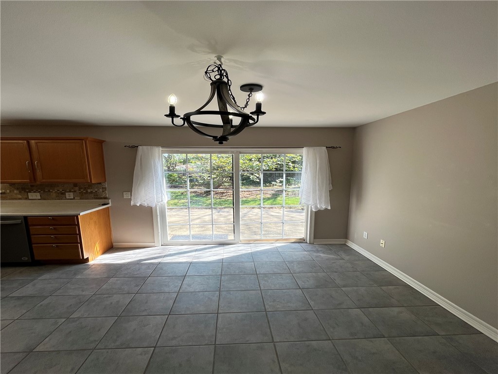 1286 Hackberry Place Elkins, AR 72727 - Photo 7 of 16 Gallery Image 7