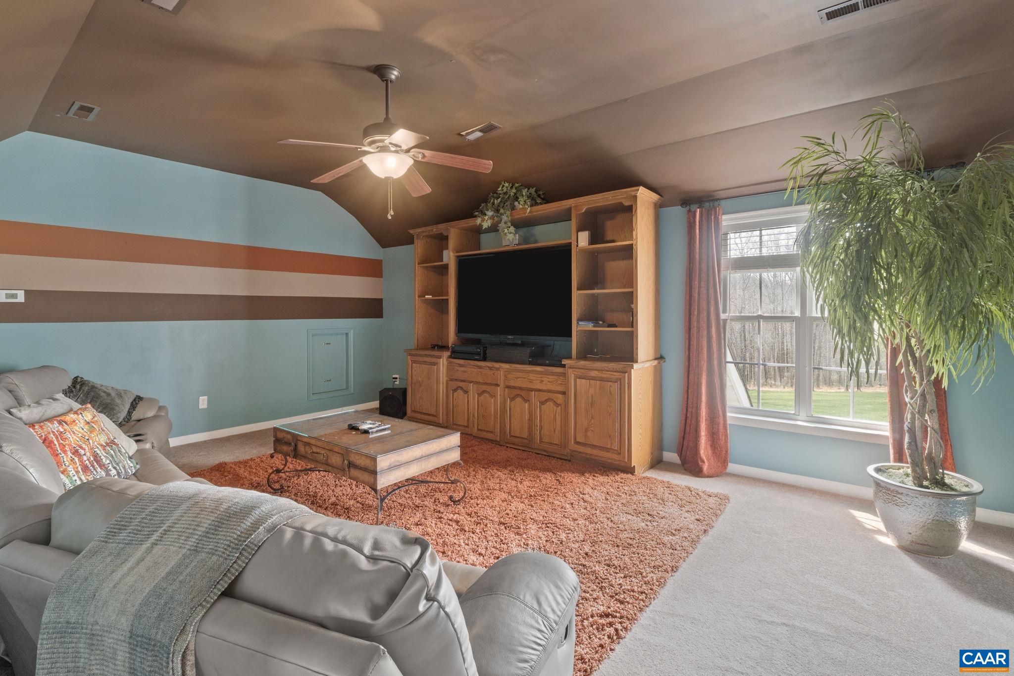 1309 Middle River Road Stanardsville, VA 22973 - Photo 37 of 75