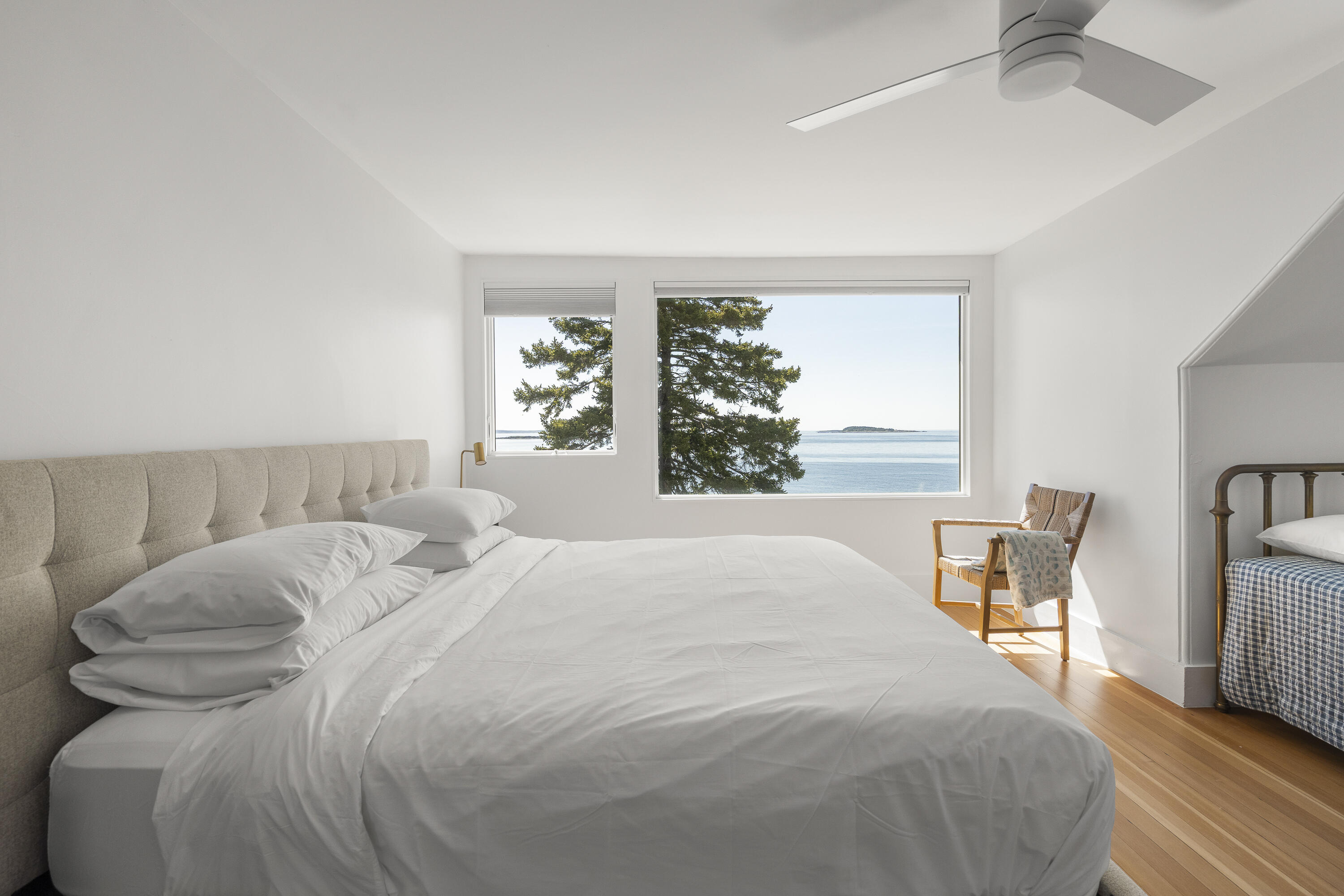 42 Ferris Road Harpswell, ME 04066 - Photo 68 of 87 Guest room