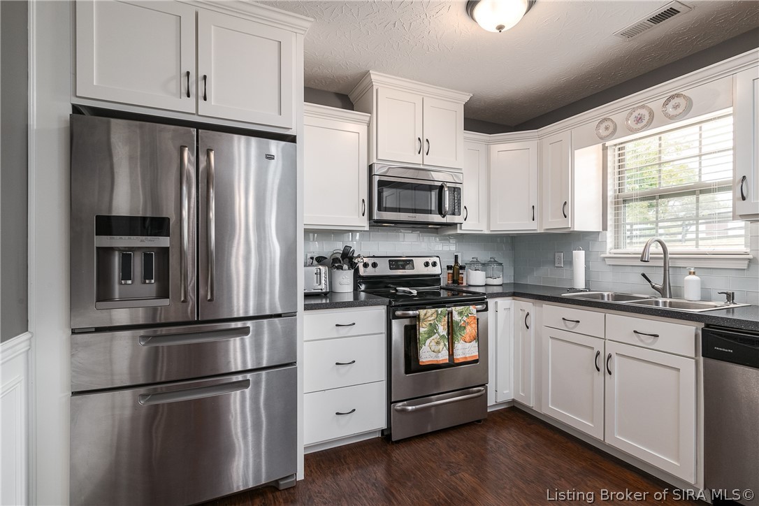5506 Sky Ridge Road Charlestown, IN 47111 - Photo 15 of 30 Gallery Image 15