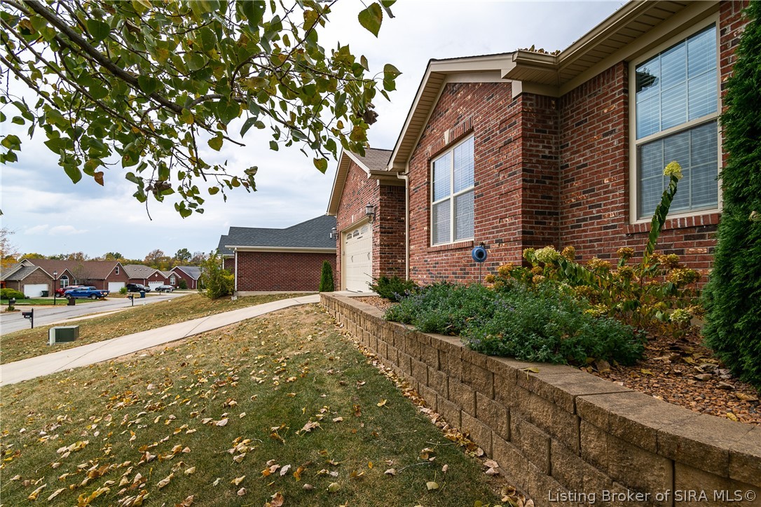 5506 Sky Ridge Road Charlestown, IN 47111 - Photo 4 of 30 Gallery Image 4