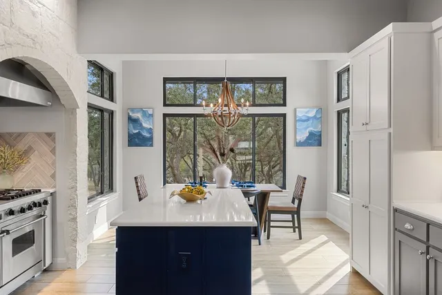 $2,199,000 | 4018 Bee Creek Road, Spicewood, TX 78669